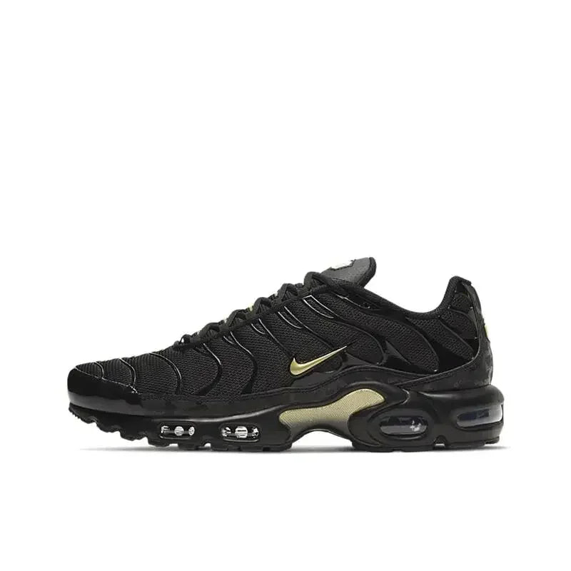 Air Max Plus TN Black/Metallic Gold